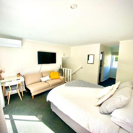 2 Mile Bay Guesthouse Taupo Luaran gambar