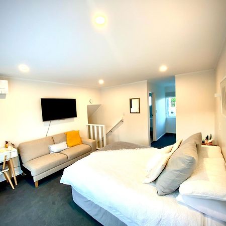 2 Mile Bay Guesthouse Taupo Luaran gambar